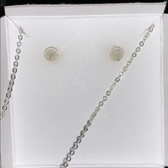 NWT Swarovski Faith Necklace & Earring Set - Picture 3 of 3